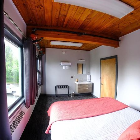 Seward Adventure Lodge Ngoại thất bức ảnh