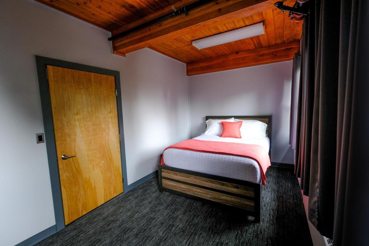 Seward Adventure Lodge Ngoại thất bức ảnh