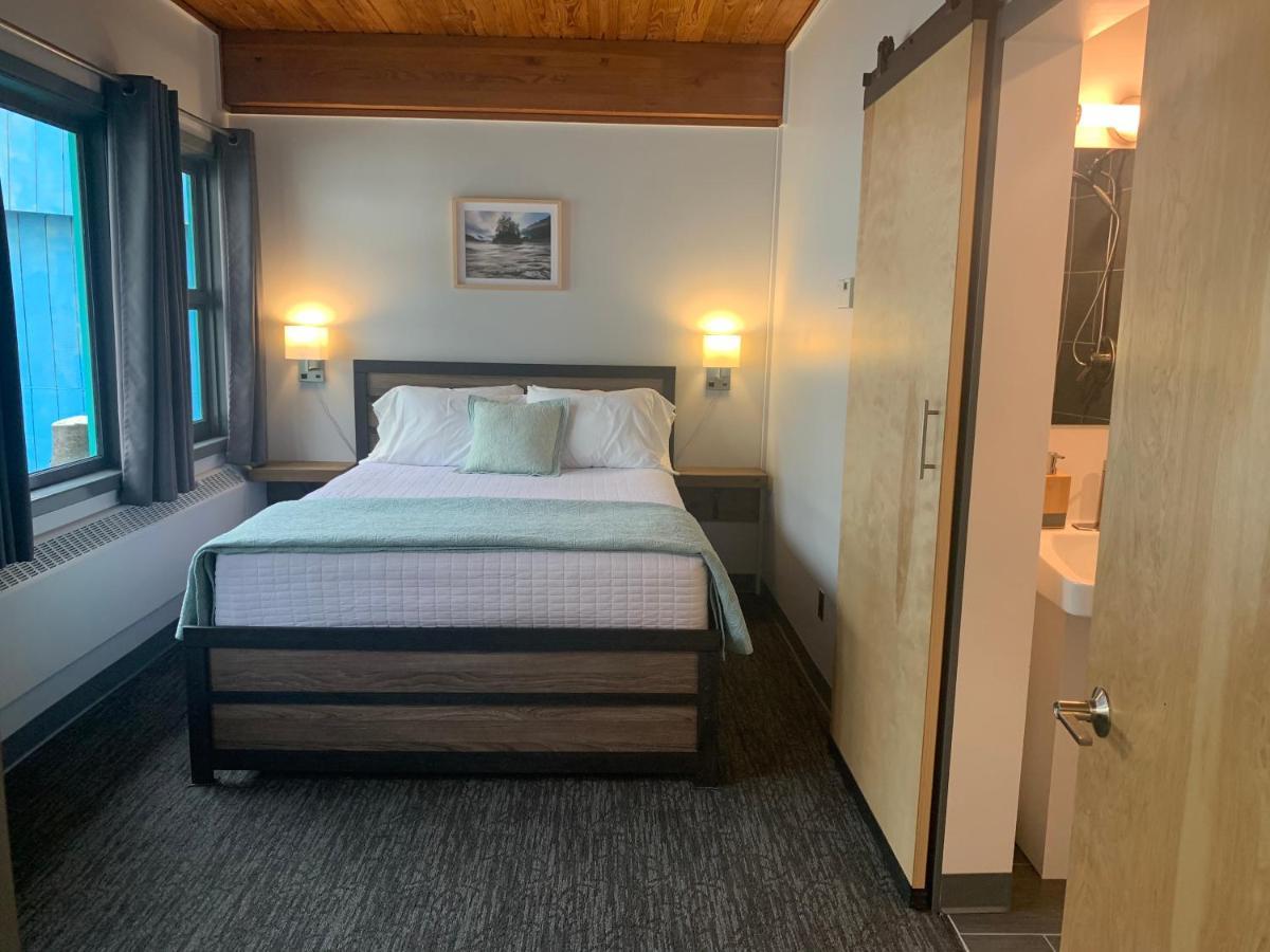 Seward Adventure Lodge Ngoại thất bức ảnh